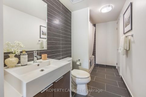 Photo 10 at 329 - 5 Hanna Avenue, Niagara, Toronto