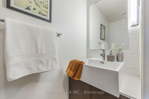 Photo 11 at 329 - 5 Hanna Avenue, Niagara, Toronto