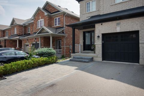 Photo 1 at 227 Canada Drive, Vellore Village, Vaughan