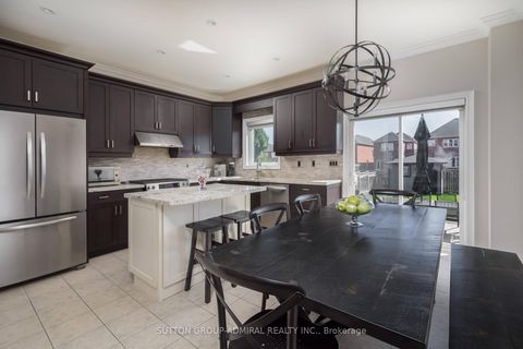Photo 8 at 227 Canada Drive, Vellore Village, Vaughan