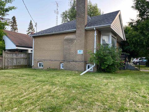 Photo 3 at 82 Meighen Avenue, Crescent Town, Toronto
