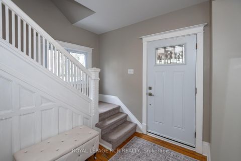 Photo 1 at 53 Metcalfe Street, Aurora Village, Aurora