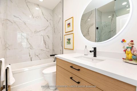 Photo 18 at 218 - 20 Bloorview Place, Don Valley Village, Toronto