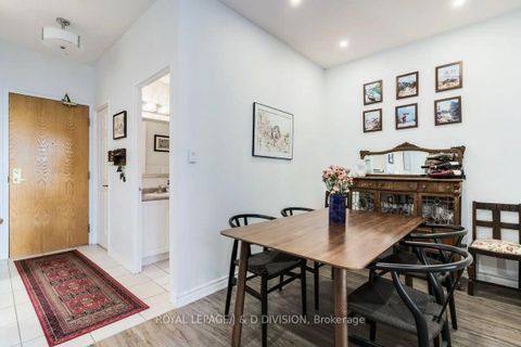 Photo 4 at 111 - 195 Merton Street, Mount Pleasant West, Toronto