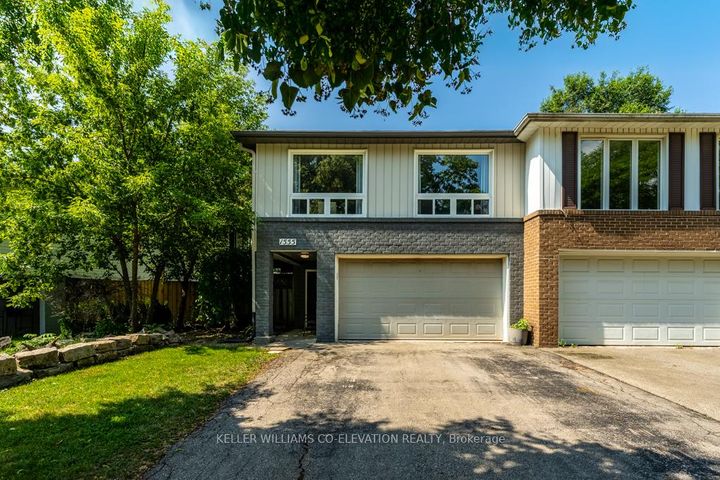 Photo 2 at 1555 Newlands Crescent, Palmer, Burlington