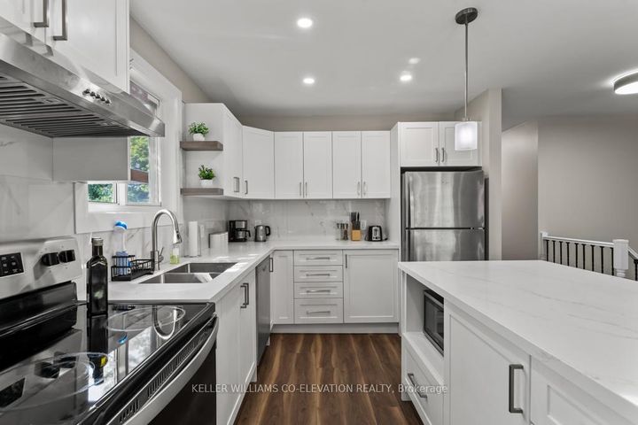 Photo 19 at 1555 Newlands Crescent, Palmer, Burlington