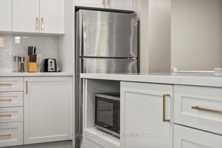 Photo 21 at 1555 Newlands Crescent, Palmer, Burlington