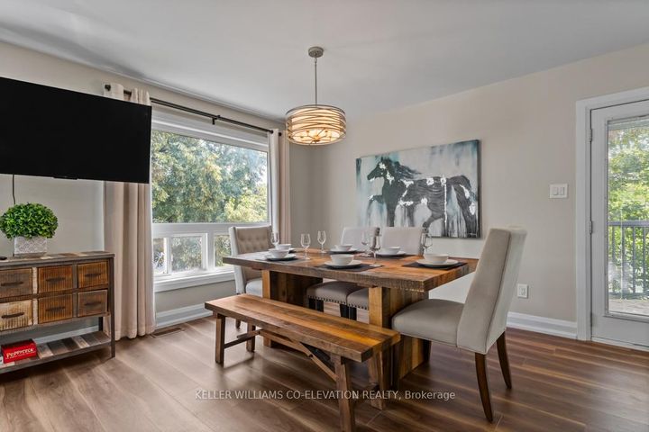 Photo 22 at 1555 Newlands Crescent, Palmer, Burlington