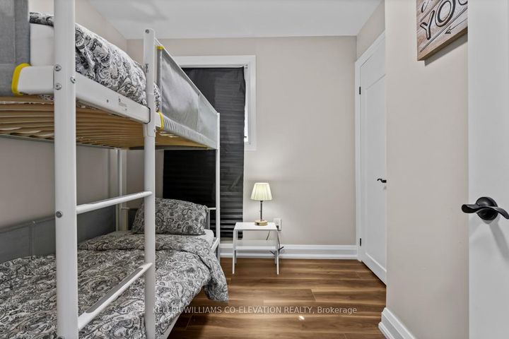 Photo 28 at 1555 Newlands Crescent, Palmer, Burlington