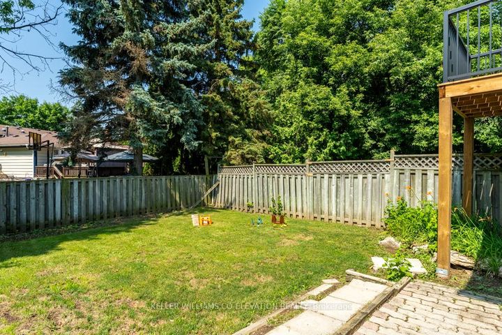 Photo 35 at 1555 Newlands Crescent, Palmer, Burlington