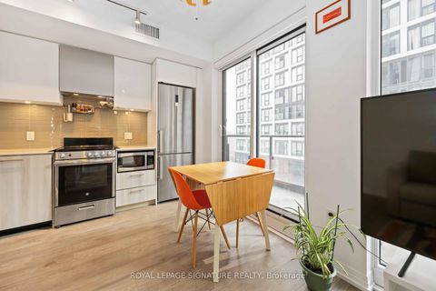 Photo 6 at 1725 - 251 Jarvis Street, Moss Park, Toronto