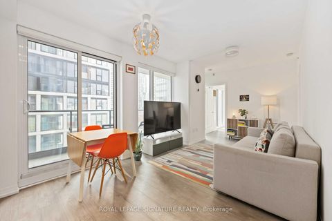 Photo 8 at 1725 - 251 Jarvis Street, Moss Park, Toronto