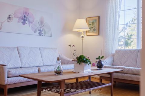 Photo 9 at 3 Chestermere Boulevard, Woburn, Toronto