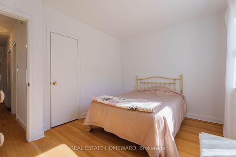 Photo 25 at 3 Chestermere Boulevard, Woburn, Toronto