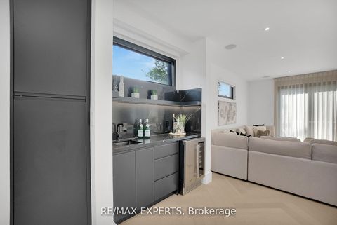 Photo 15 at 62 Hartley Avenue, Belgravia, Toronto