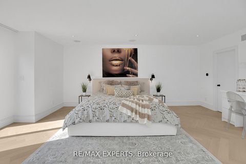 Photo 21 at 62 Hartley Avenue, Belgravia, Toronto