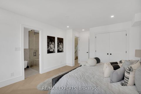 Photo 31 at 62 Hartley Avenue, Belgravia, Toronto