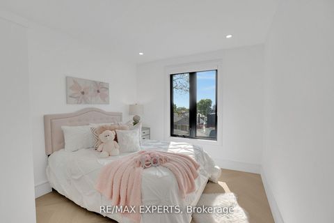 Photo 35 at 62 Hartley Avenue, Belgravia, Toronto