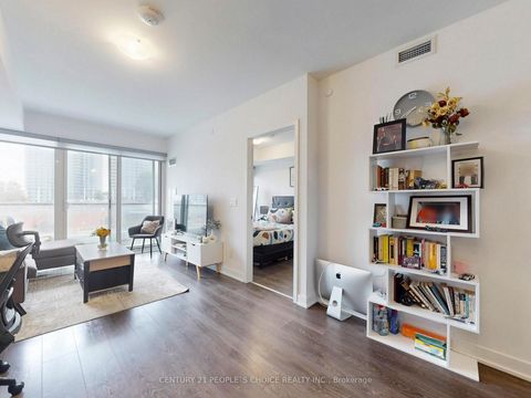Photo 15 at 318 - 2033 Kennedy Road, Malvern West, Toronto