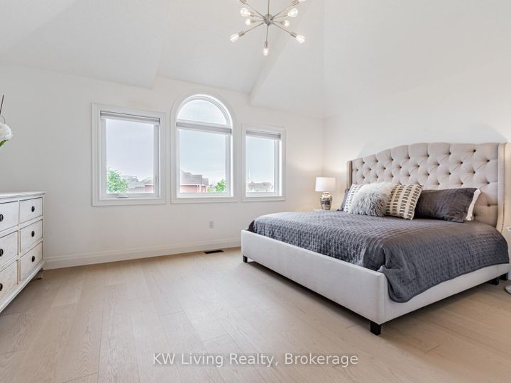 Photo 15 at 98 Leitchcroft Crescent, Commerce Valley, Markham