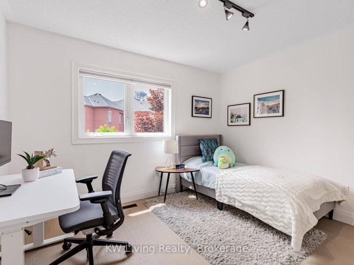 Photo 19 at 98 Leitchcroft Crescent, Commerce Valley, Markham