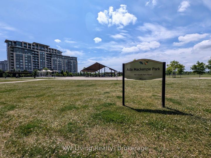 Photo 35 at 98 Leitchcroft Crescent, Commerce Valley, Markham