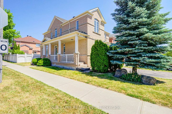 Photo 1 at 35 Ridgecrest Road, Berczy, Markham