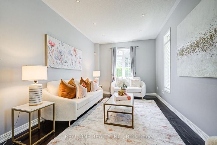 Photo 5 at 35 Ridgecrest Road, Berczy, Markham