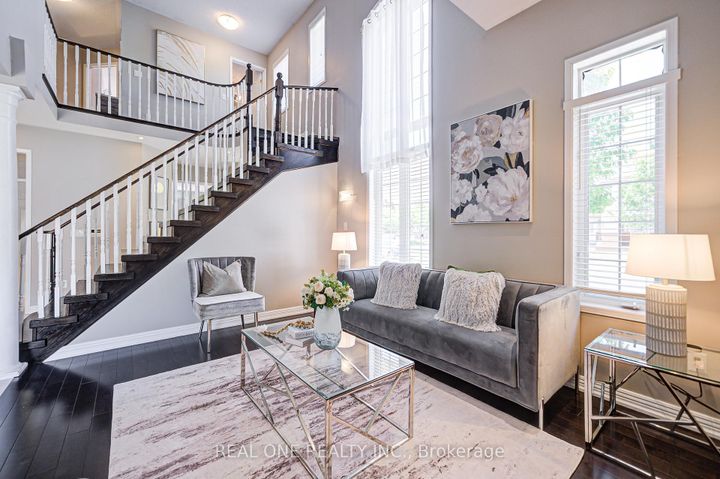 Photo 6 at 35 Ridgecrest Road, Berczy, Markham