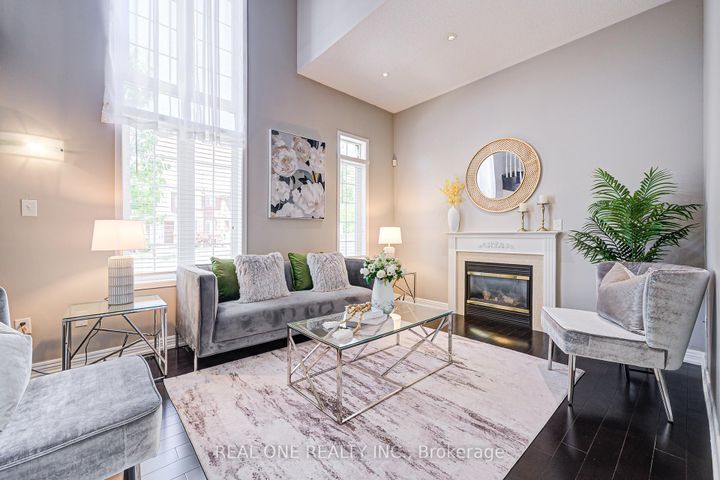 Photo 7 at 35 Ridgecrest Road, Berczy, Markham