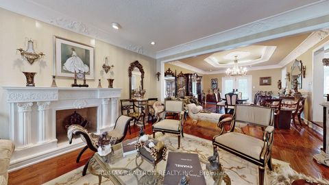 Photo 6 at 171 Millwood Parkway, Vellore Village, Vaughan