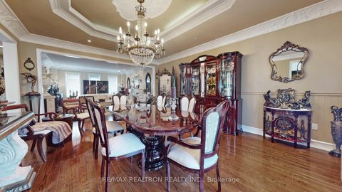 Photo 9 at 171 Millwood Parkway, Vellore Village, Vaughan