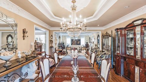 Photo 10 at 171 Millwood Parkway, Vellore Village, Vaughan