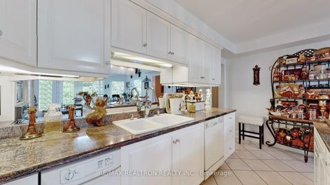 Photo 17 at 171 Millwood Parkway, Vellore Village, Vaughan