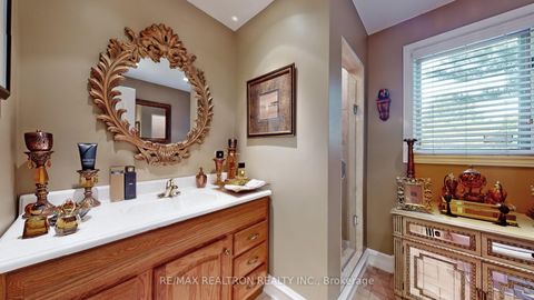 Photo 21 at 171 Millwood Parkway, Vellore Village, Vaughan
