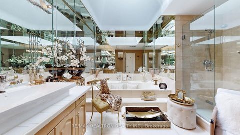 Photo 26 at 171 Millwood Parkway, Vellore Village, Vaughan