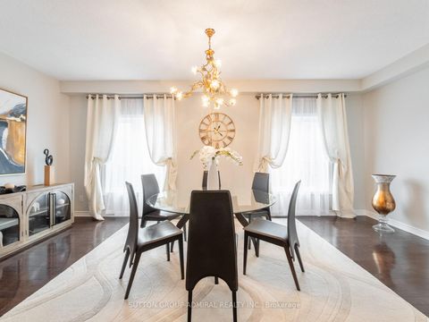 Photo 3 at 119 Warbler Avenue, Patterson, Vaughan