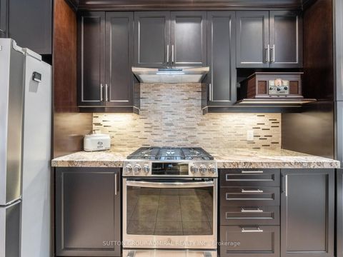 Photo 5 at 119 Warbler Avenue, Patterson, Vaughan