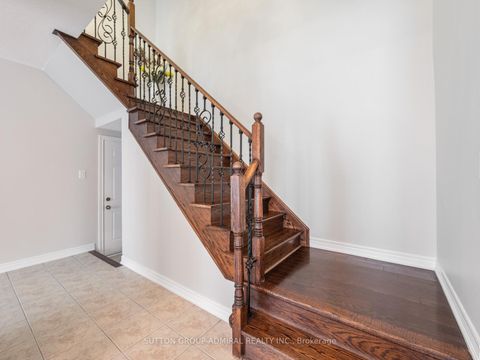 Photo 12 at 119 Warbler Avenue, Patterson, Vaughan