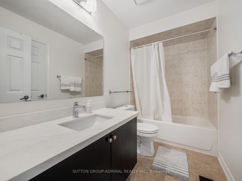 Photo 25 at 119 Warbler Avenue, Patterson, Vaughan