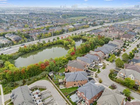 Photo 32 at 119 Warbler Avenue, Patterson, Vaughan