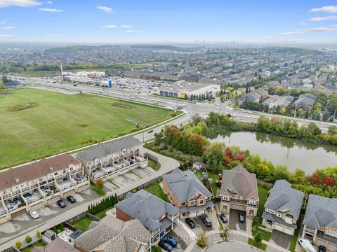 Photo 34 at 119 Warbler Avenue, Patterson, Vaughan
