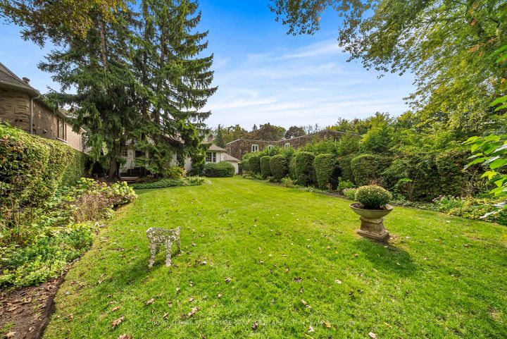 Photo 7 at 50 Plymbridge Road, York Mills, Toronto