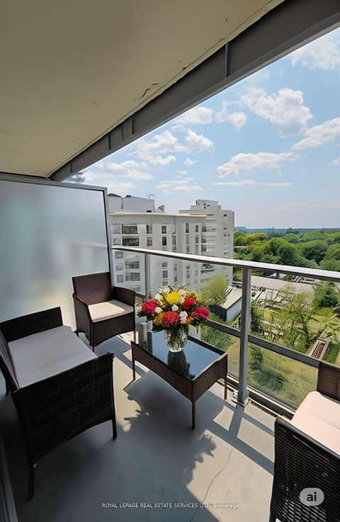 Photo 3 at 1804 - 2191 Yonge Street, Mount Pleasant West, Toronto