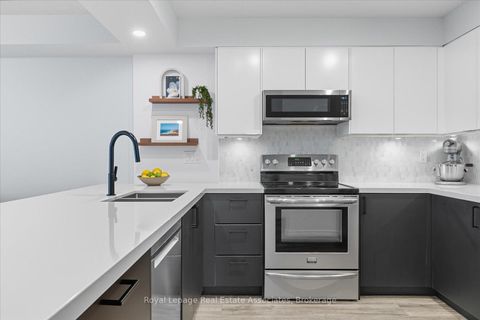 Photo 7 at 1508 - 3845 Lake Shore Boulevard W, Long Branch, Toronto