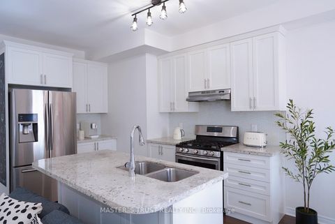 Photo 4 at 116 Orchardcroft Road, GO Glenorchy, Oakville