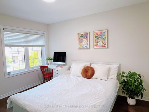 Photo 17 at 116 Orchardcroft Road, GO Glenorchy, Oakville
