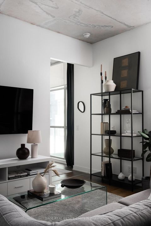 Photo 5 at 401 - 2 Gladstone Avenue, Little Portugal, Toronto