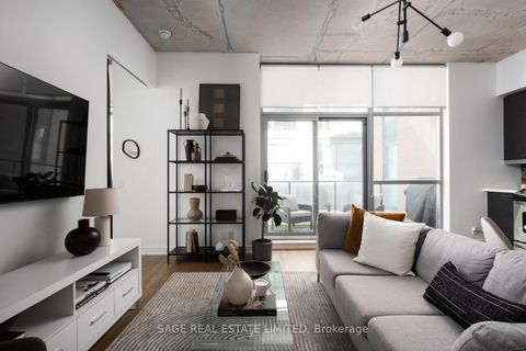 Photo 7 at 401 - 2 Gladstone Avenue, Little Portugal, Toronto