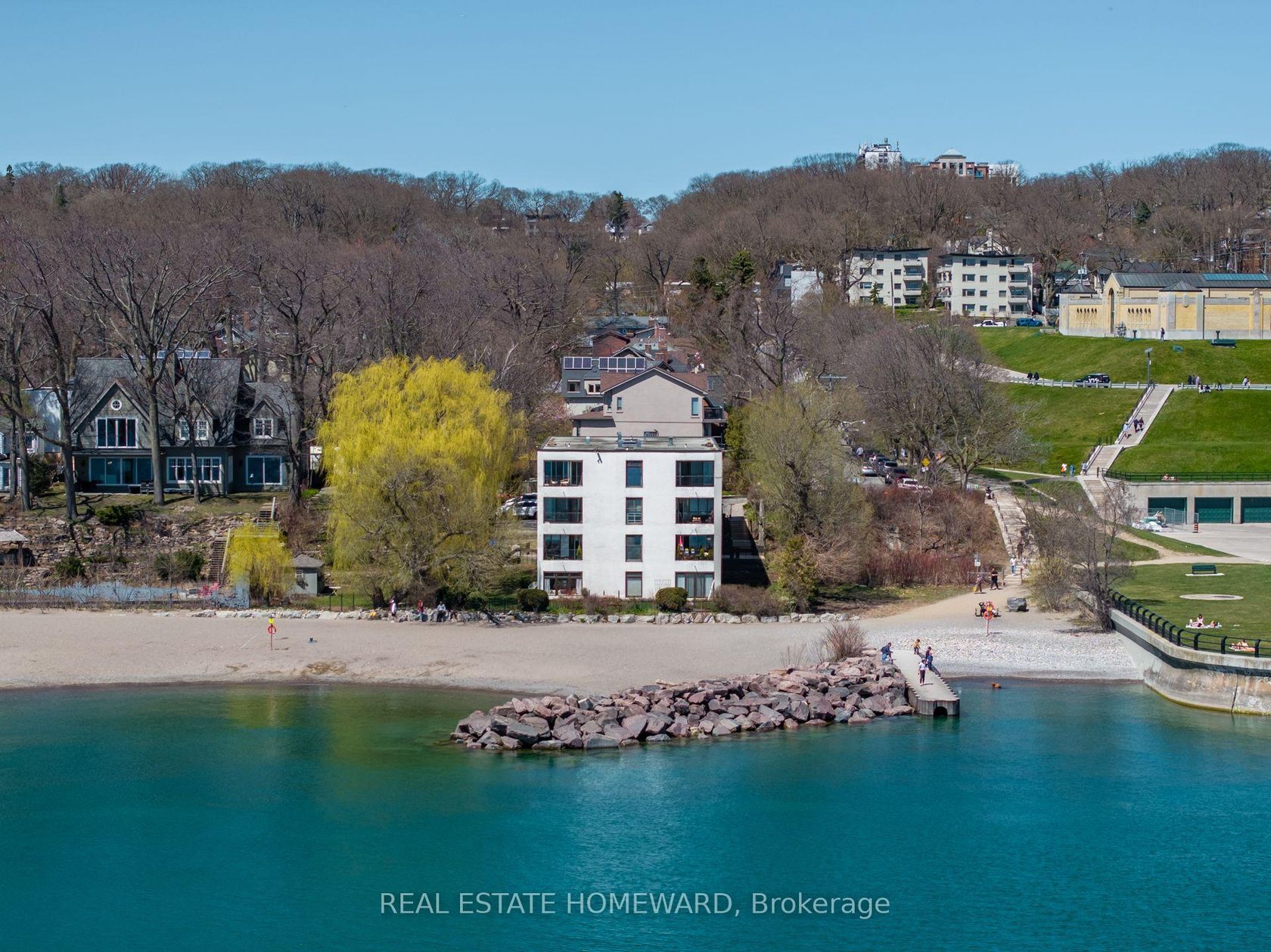 2 - 2 Nursewood Road, The Beaches, Toronto 